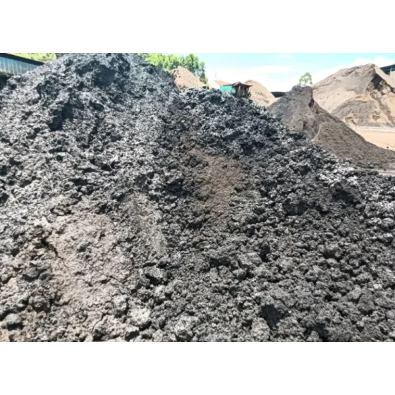 Test di estrazione dell'alluminio da scorie d'alto forno ad alto tenore di allumina