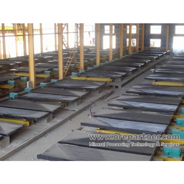 Soluzioni per il trattamento dei minerali di antimonio