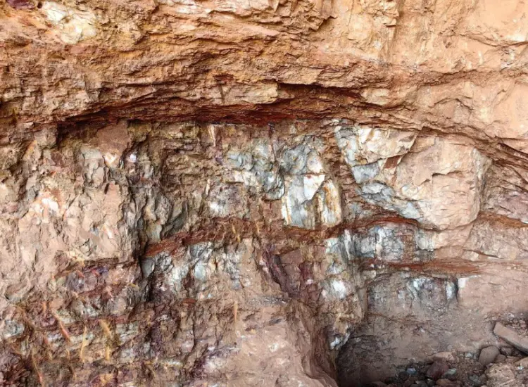 Test di lavorazione mineraria di minerali di ossido polimetallico