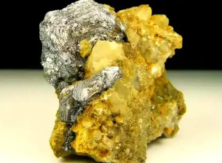 Test di pretrattamento di minerali d'oro carbonacei